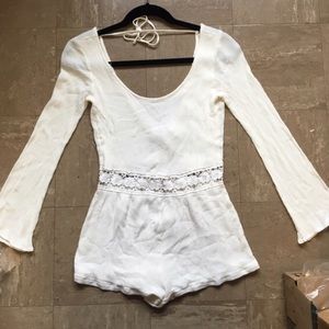 White pac sun lace romper